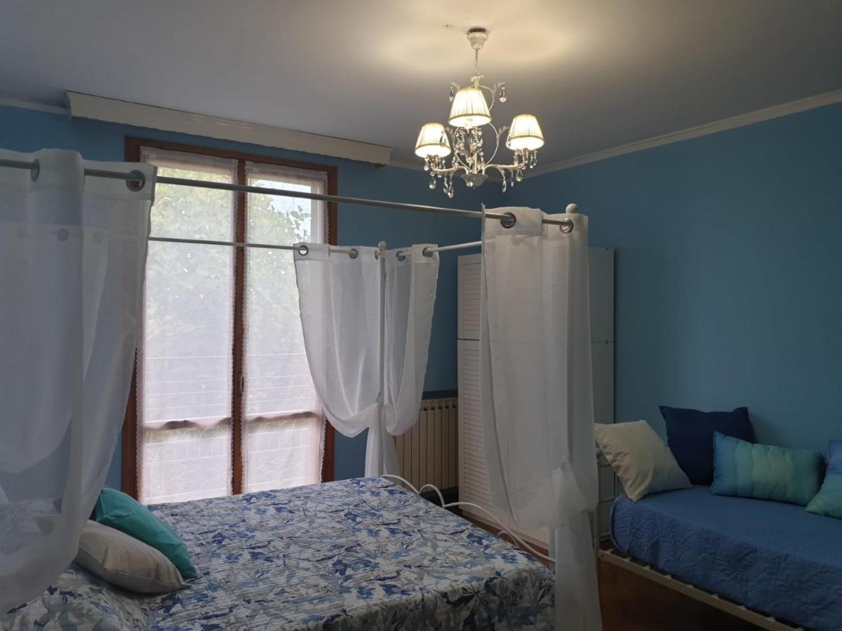 Villa Ferrari Oriella Solignano Nuovo Eksteriør bilde